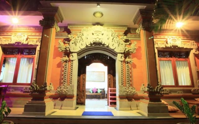 Ode Hostel