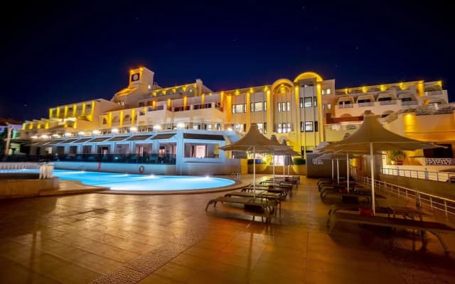 Azka Restaurant