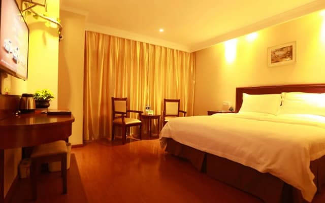 GreenTree Inn ChiZhou PingTian Lake QingFeng Avenue Hotel