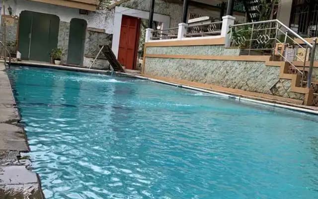 Humbly Hotel