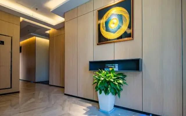 Yiju Hotel （Fengcheng 10th Road Metro,Xi’an North Station)