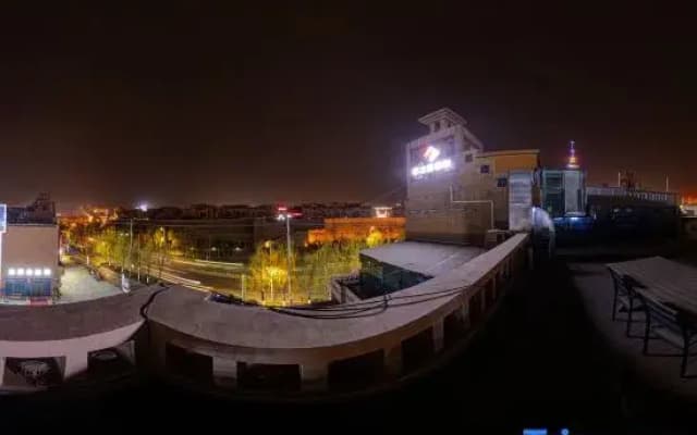 Yuezhitu Hotel (Kashgar Ancient City Scenic Area)