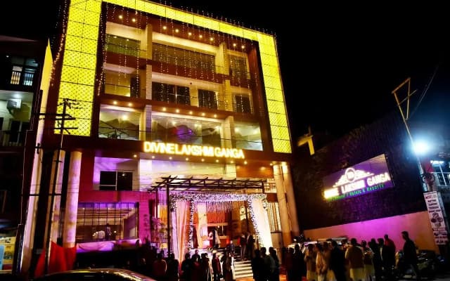 Hotel Divine Lakshmi Ganga