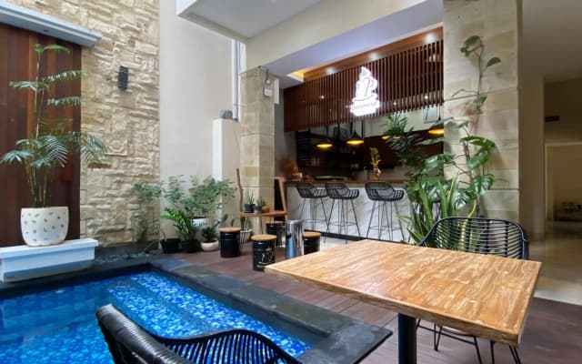 Ultimate Residence