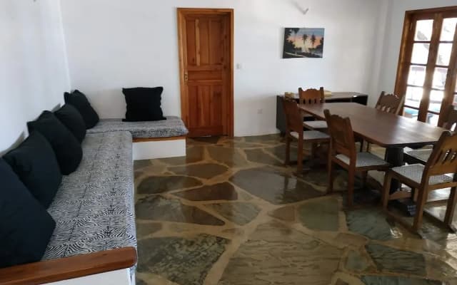 Silver sand beach hotel