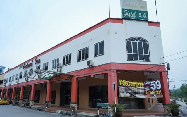 Dancenter Near Shell Jalan Iskandar Shah, Orchard