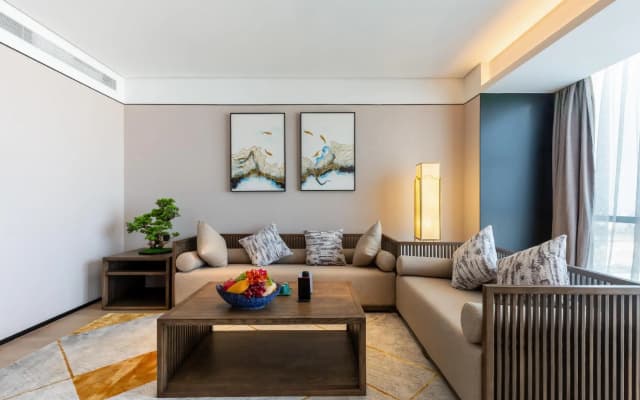 Rezen Hotel Aoyue