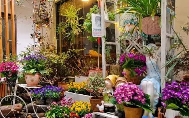 Qixi Homestay (Guilin Railway Station Vientiane City Branch)