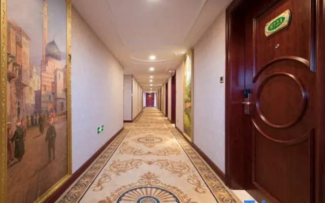 Vienna International Hotel（Shaoxing East Station Shangyu Wanda Branch）