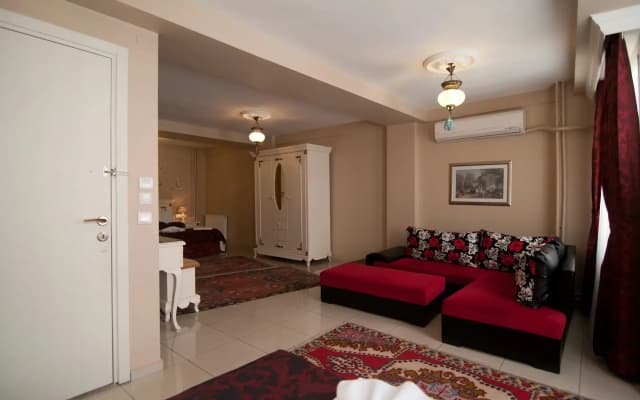 Safran Suites