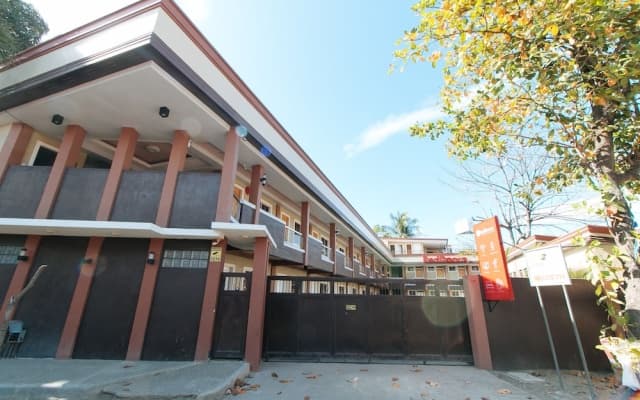 RedDoorz near Lapasan Plaza Cagayan de Oro