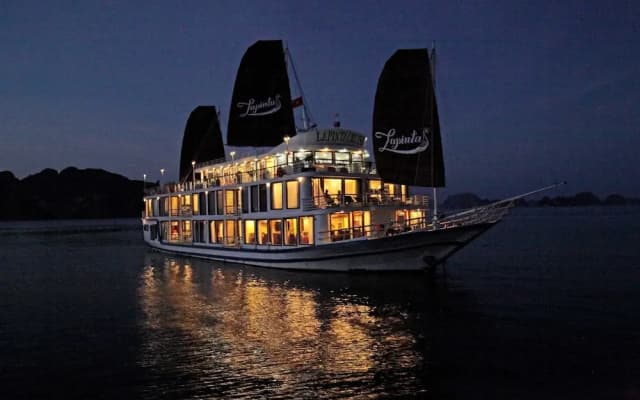La Pinta Cruise
