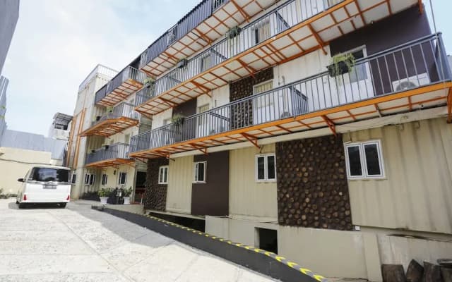 Capital O 3300 Nadjara Residence Syariah