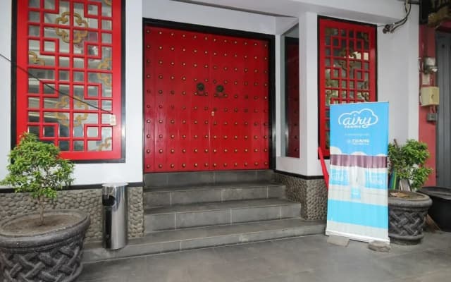 Tjiang Residence