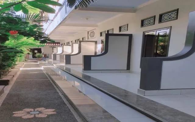 Hotel O Madame Guesthouse