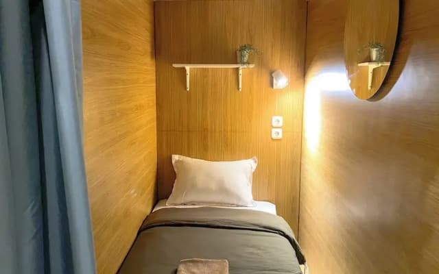 Snooze Hostel Malang
