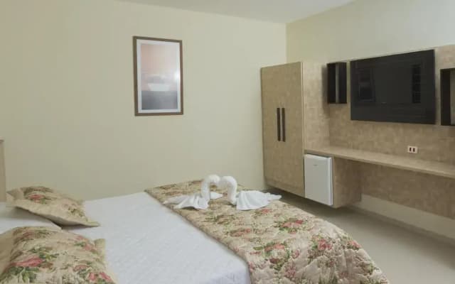 Hotel Camburi Praia