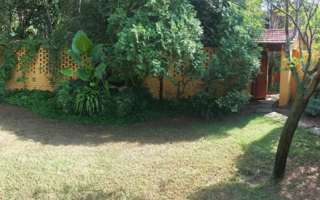 Roosters Nest BnB