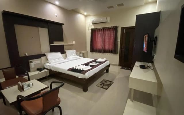 Hotel Pleasant Stay