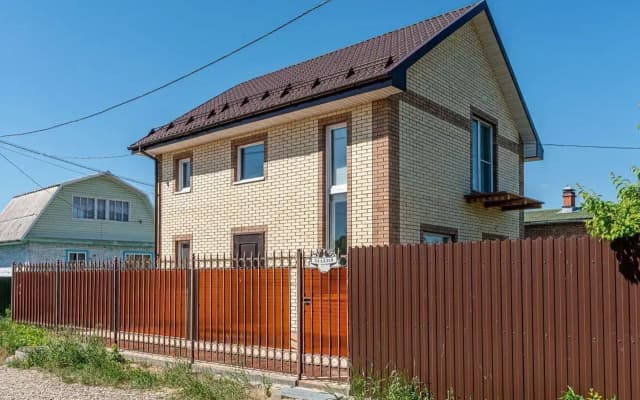 Коттедж на территории СОСН Тепличный-2 на 24-ой аллее 734