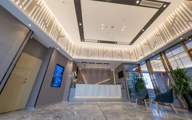 Homeinn Selected Hotel (Nanjing Railway Station Yuqiao Commercial Plaza)