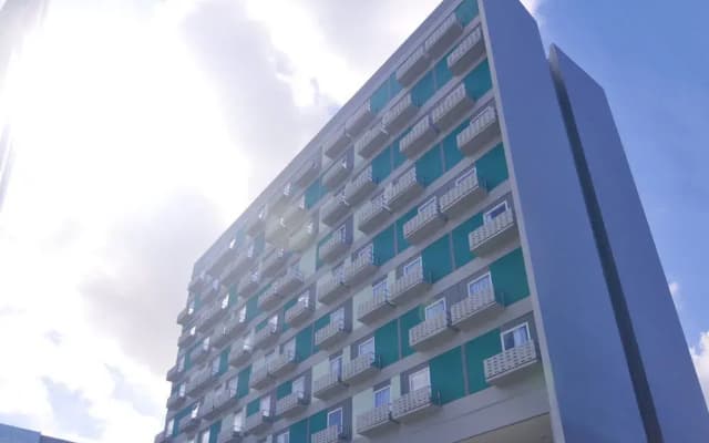 Airy Ratu Indah Mappanyukki Makassar