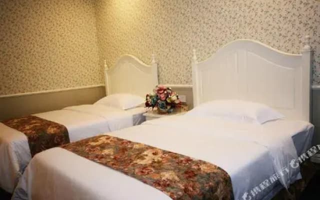Yinglun Tianyuan Hotel