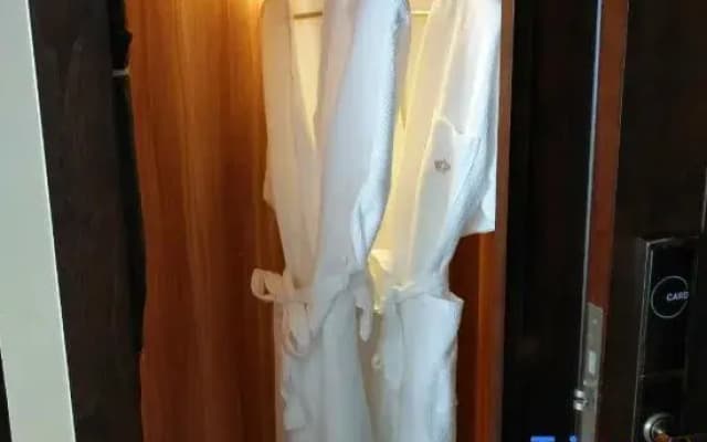Zhejiang Jiapai Hotel (Jinhua City Government Store)