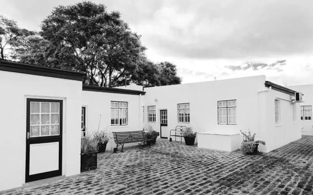 Camdeboo Cottages