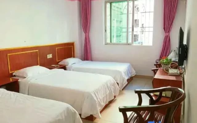 Yuexing Hotel Nanxiong