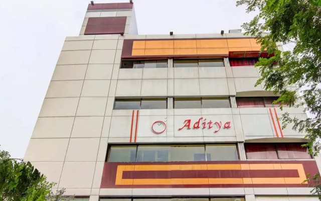 Itsy Hotels Aditya