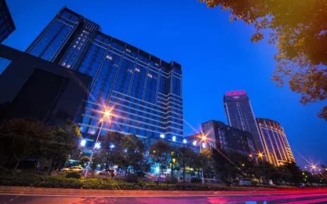 Zhangjiajie World Water Four Seasons International Hotel