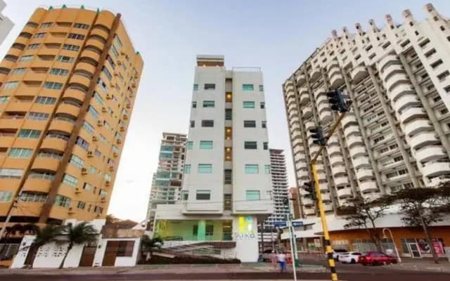 Hotel Aixo Suites By Geh Suites