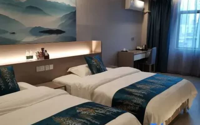 Qinyu Hotel
