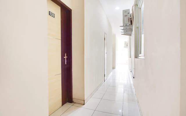 RedDoorz @ Hotel Arimbi Dewi Sartika Baru