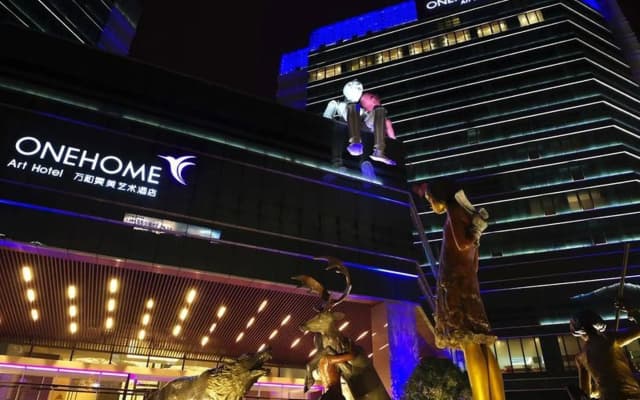 ONEHOME Art Hotel Shanghai