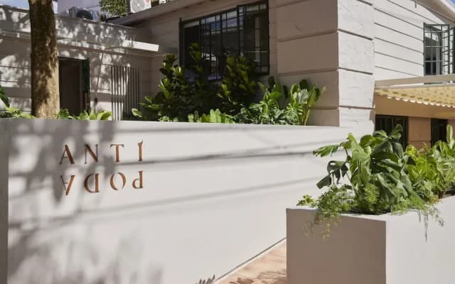 Antípoda Hotel
