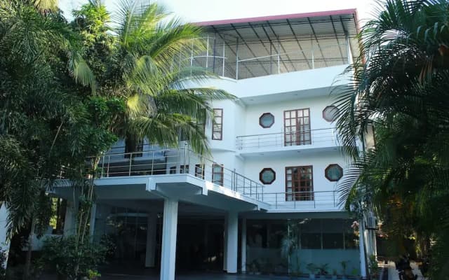 Ananthi Hotels