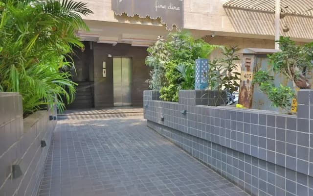 Hotel The Grand Suites
