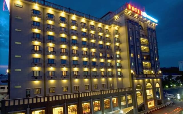 Harbourbay Amir Hotel