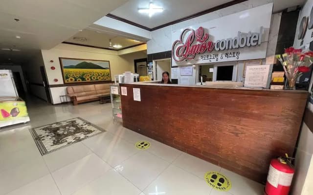 Aimor Condotel near SM City Clark