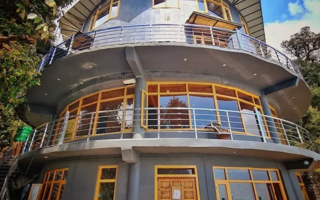 EDM Hostel