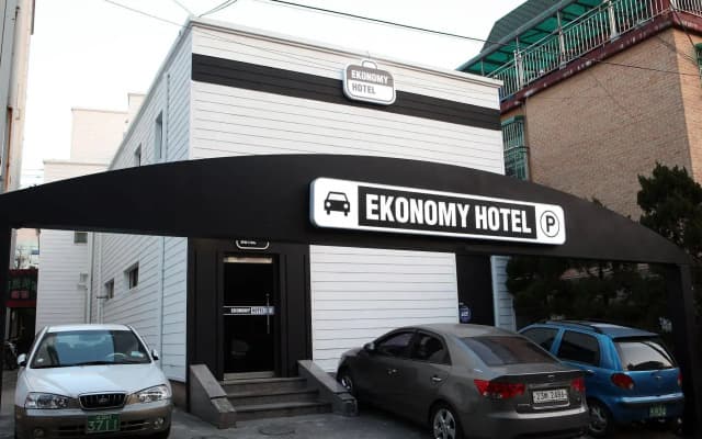 Ekonomy Hotel Eunpyeong