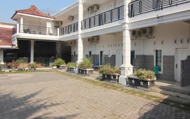 OYO 1456 Hotel Garuda