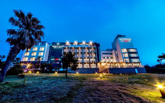 Jeju Marevo Beach Hotel