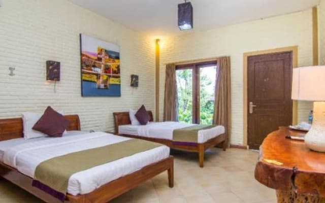 Tlogo Resort & Goa Rong View