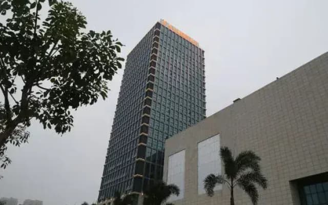 Vienna International Hotel (Danzhou Dingshang Square)