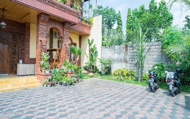RedDoorz Syariah Near Rsud Kota Malang