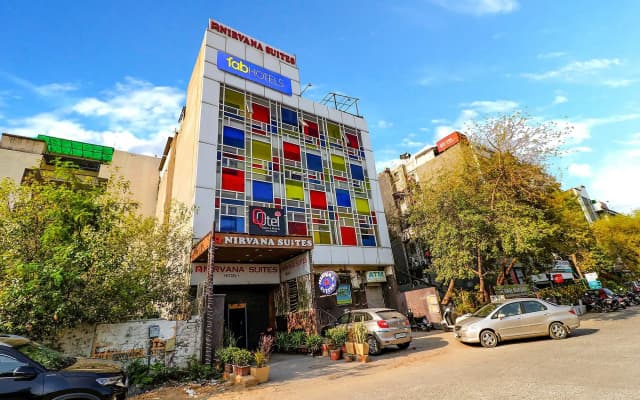 FabHotel Qotel Nirvana Suites