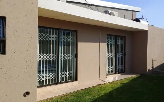 Oteng Lifestyle BnB
